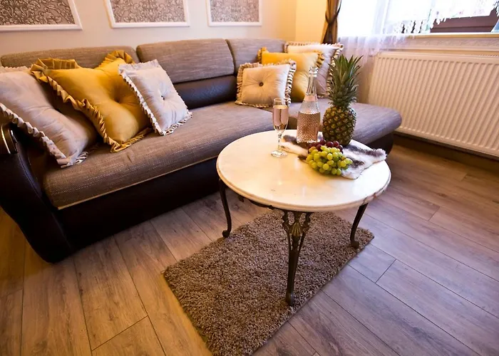 Zamek Ksiaz - 15 Minut 503-608-088 *