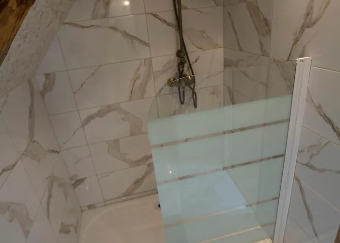 Zamek Ksiaz - 15 Minut 503-608-088 *